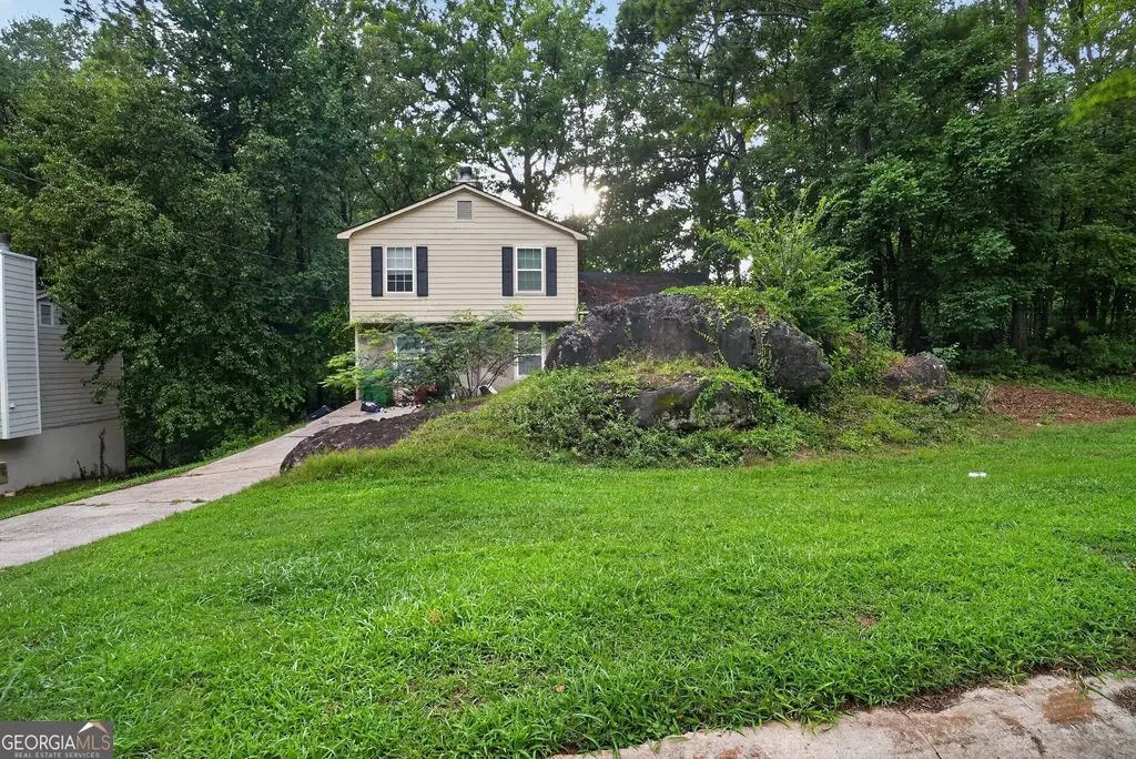 3040 Orbit Circle, Ellenwood