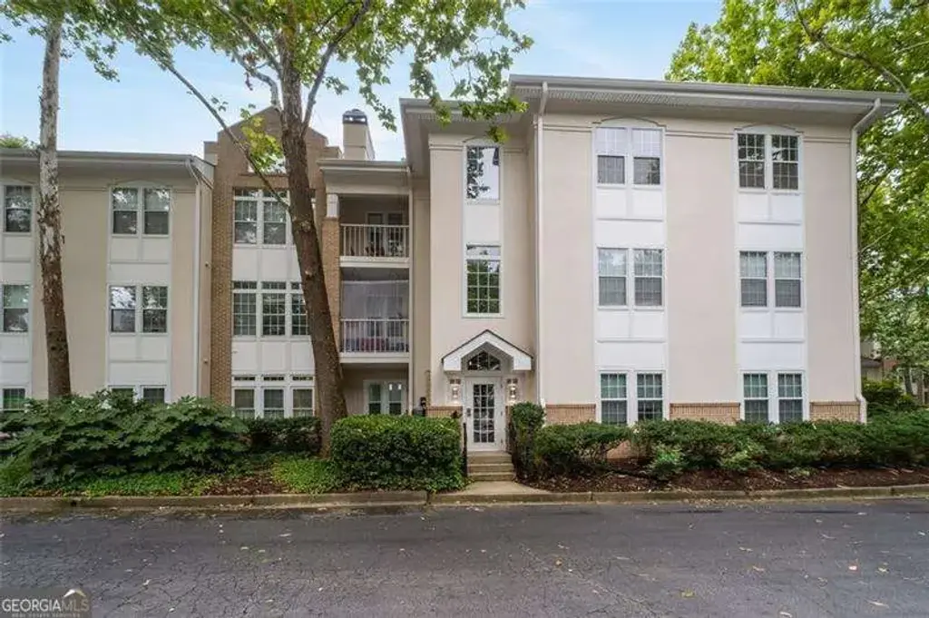 240 Renaissance Parkway Ne 102, Atlanta