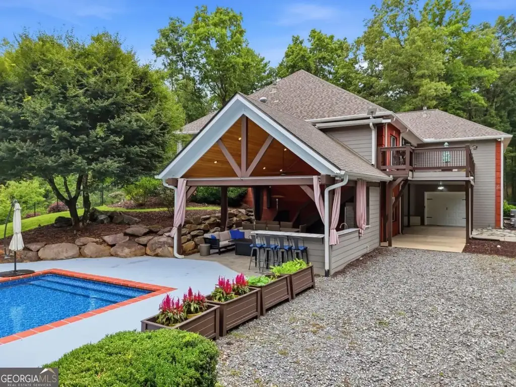 408 Sumner Lane, Ellijay