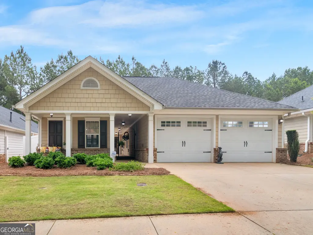111 Cottage Club Drive, Locust Grove