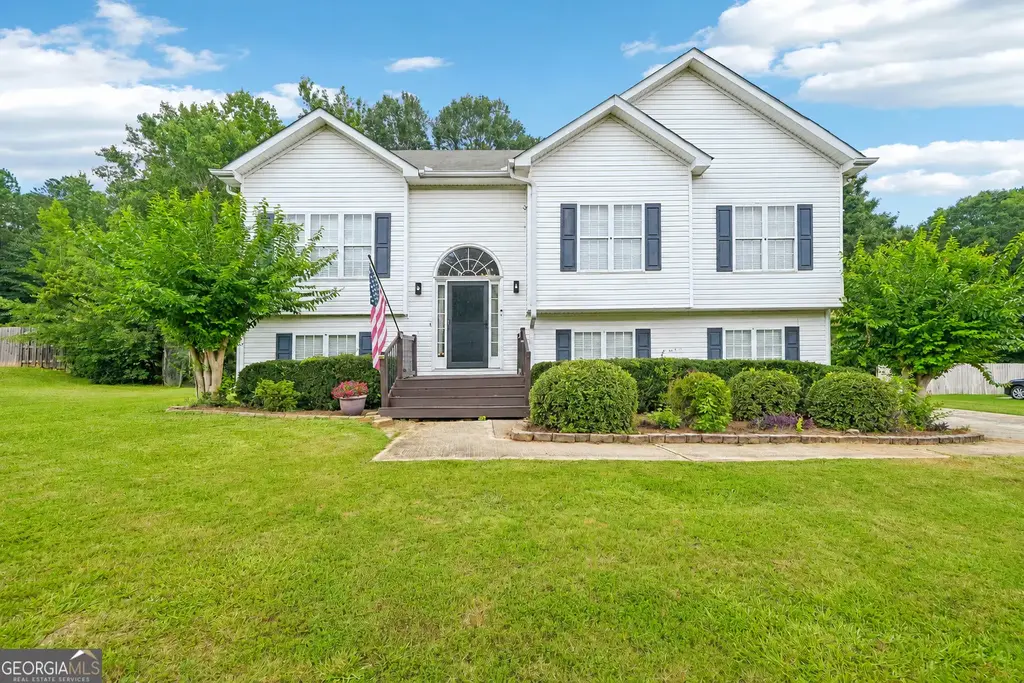 130 Chesterfield Drive, Newnan