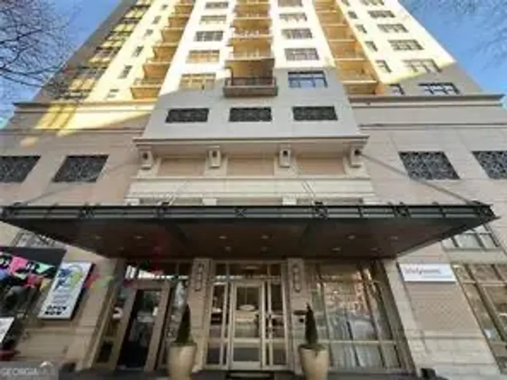 565 Peachtree Street Ne 1811, Atlanta