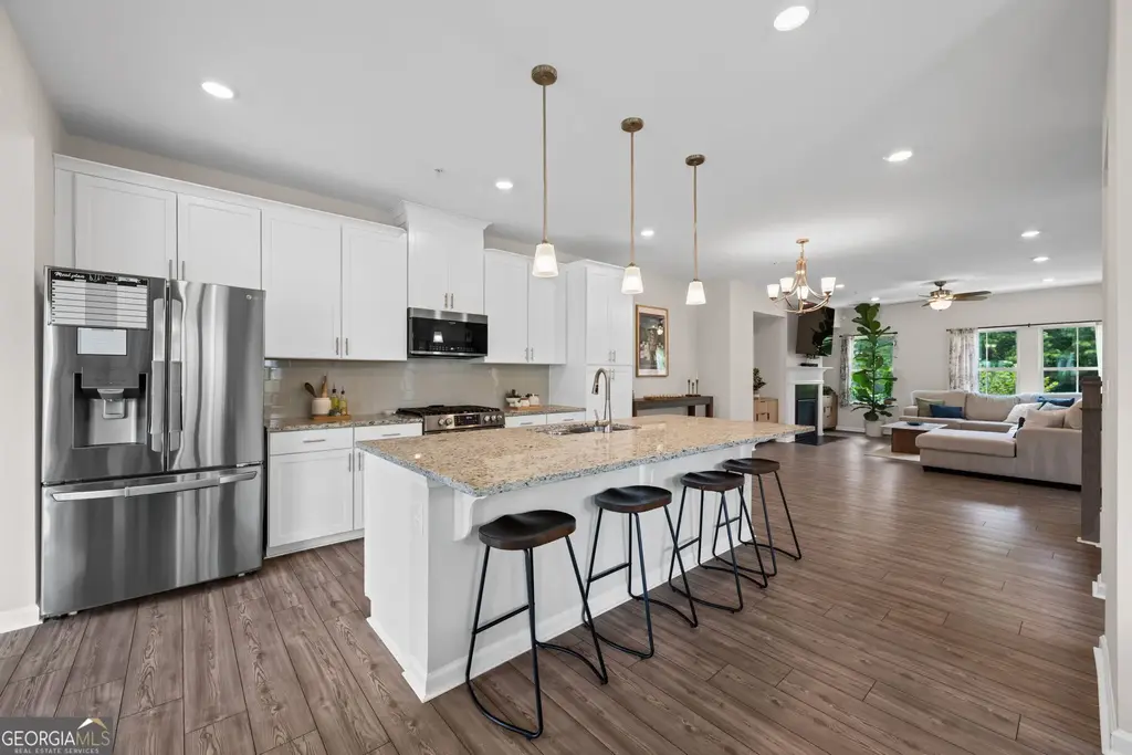 743 Brecklin Lane, Woodstock