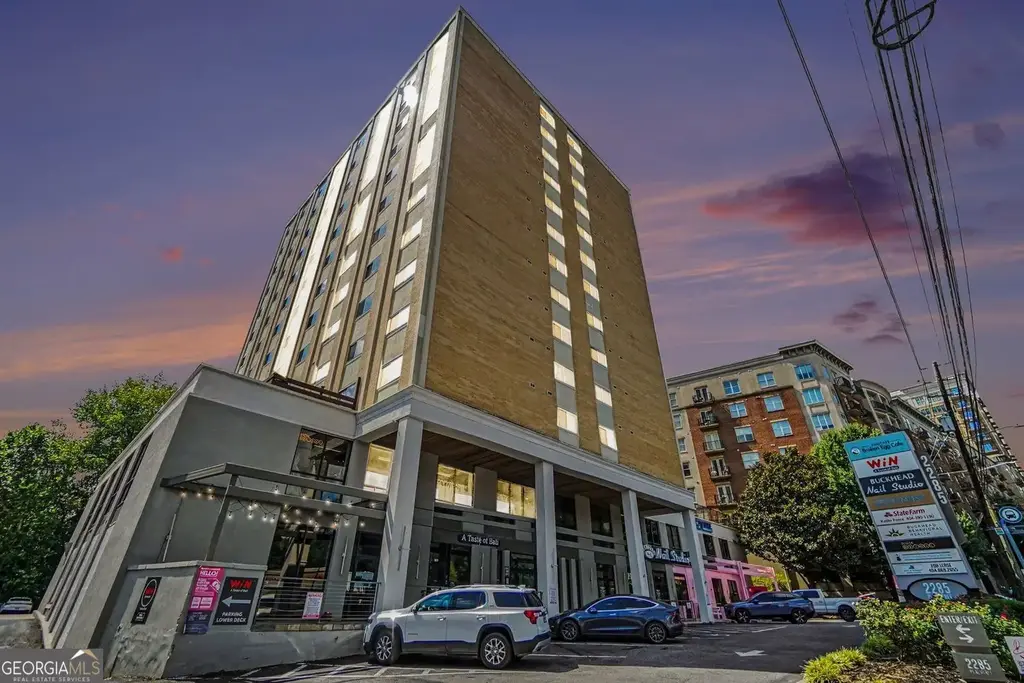 2285 Peachtree Road Ne 909, Atlanta