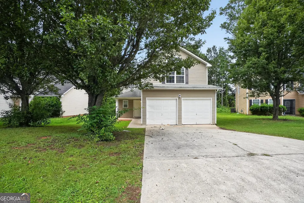 2735 Sand Lake Court, College Park