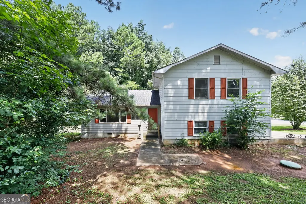 575 Oak Springs Drive Nw, Lawrenceville