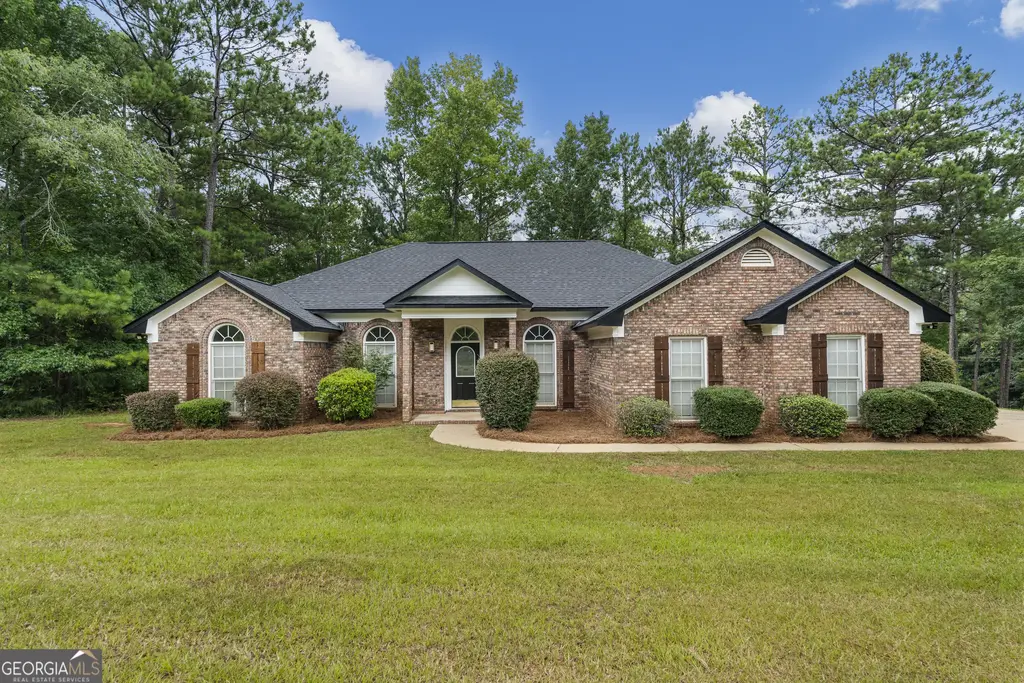11 Walnut Court, Fortson