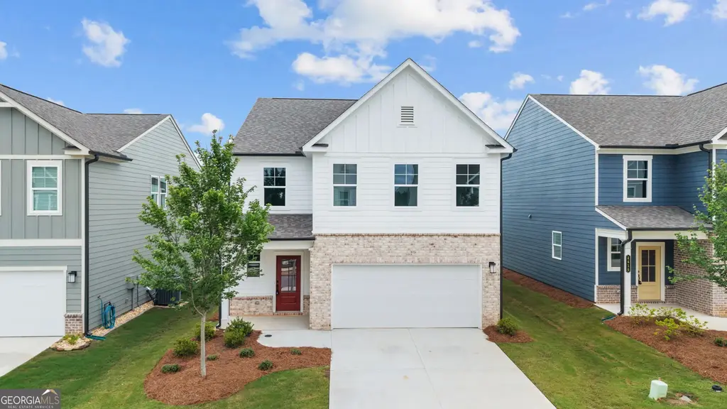 4406 Buttonwood Lane, Lilburn