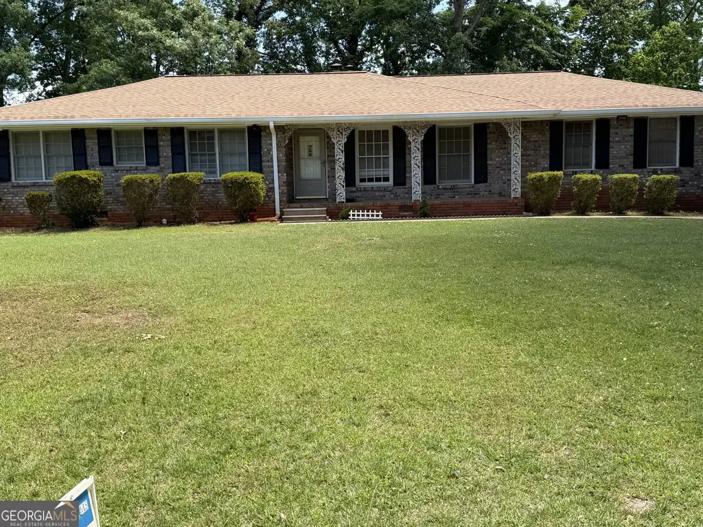 3098 Robindale Road, Decatur