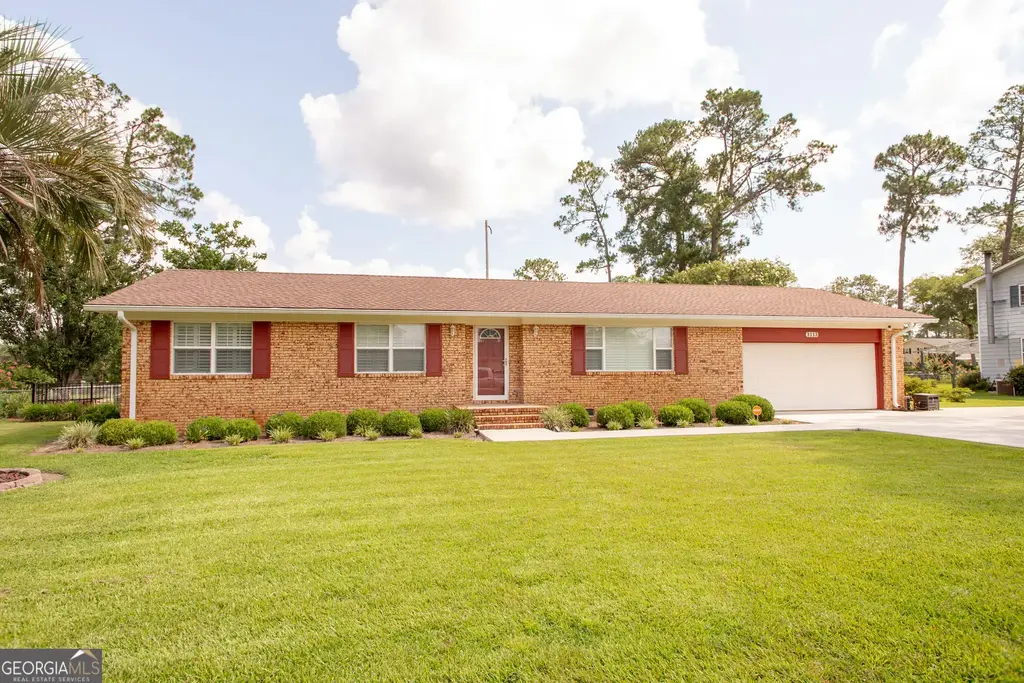 3113 Southwood Drive, Waycross