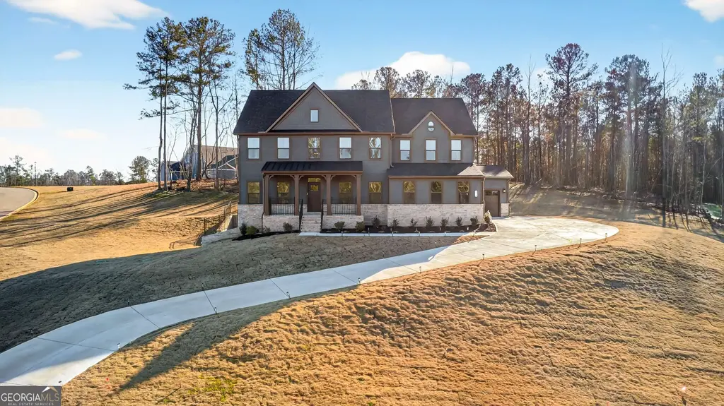 100 Laurel Crest Drive, Fayetteville