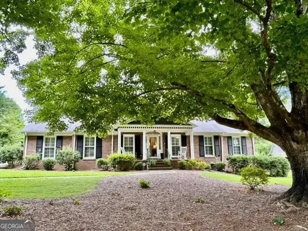 1116 Hilltop Drive, Griffin