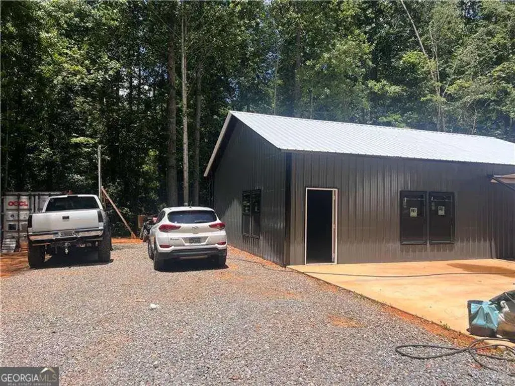 3056 411 Hwy, Fairmount