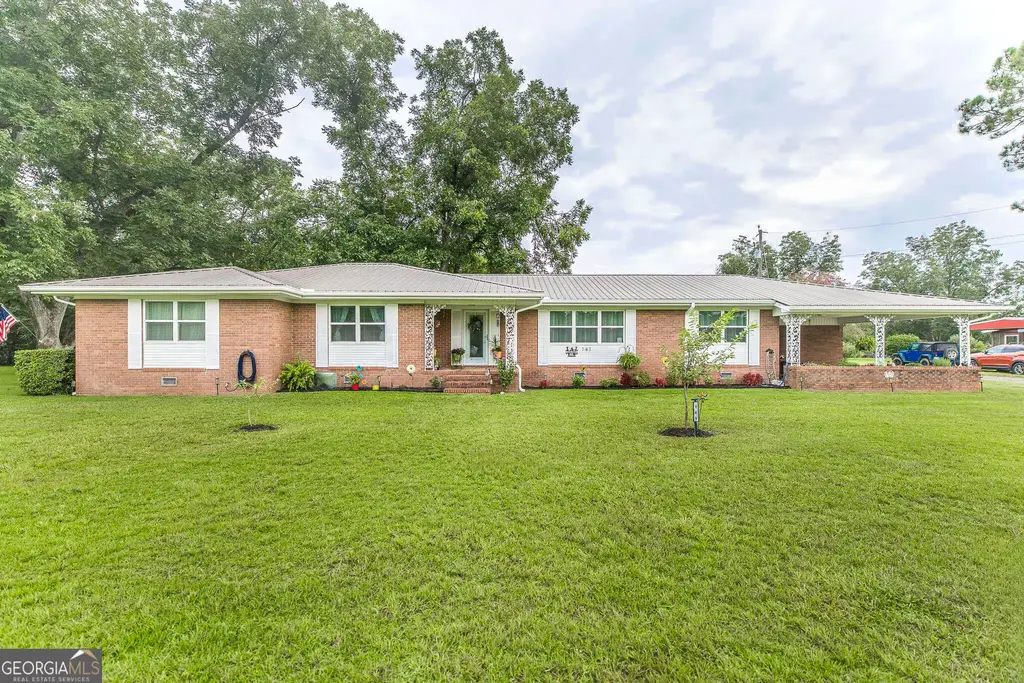 141 N Railroad Avenue, Chauncey
