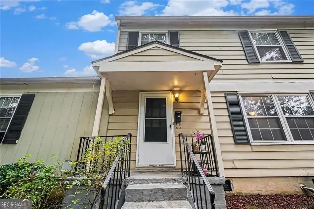 1345 Old Coach Road Sw 15, Marietta