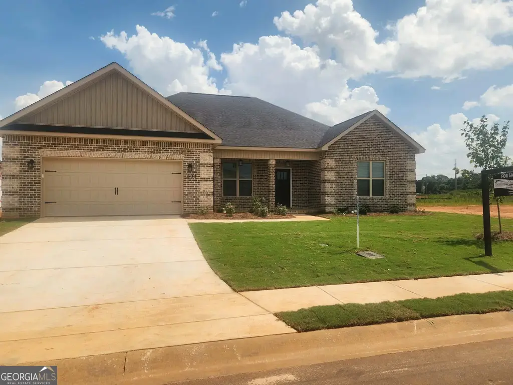 303 Firelight Drive, Byron