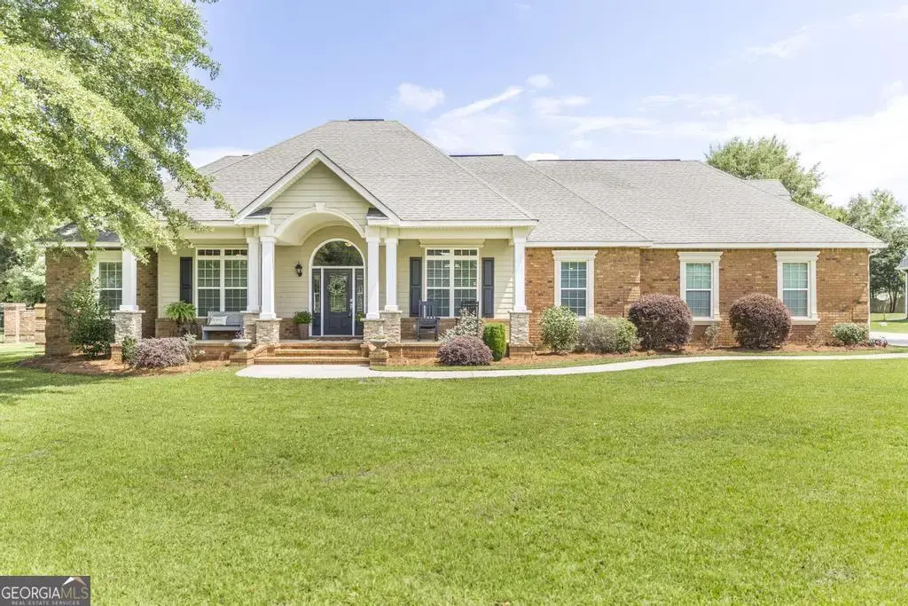 202 Lowpoint Trail, Warner Robins