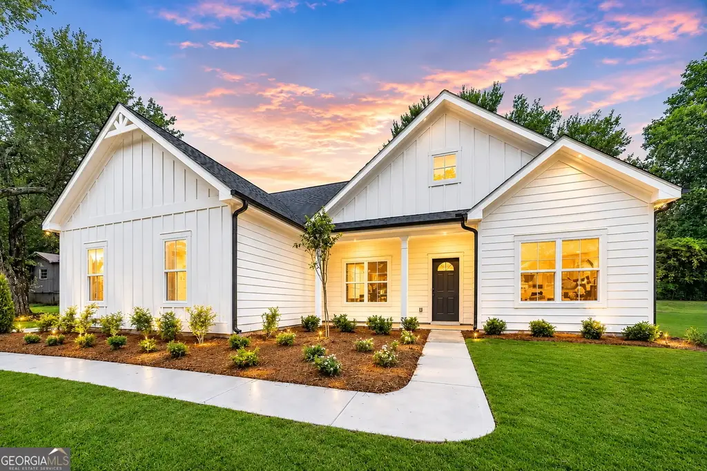 151 Bruce Road, Dawsonville