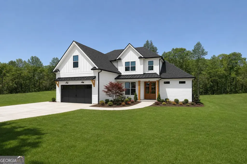 105 Loring Lane, Senoia