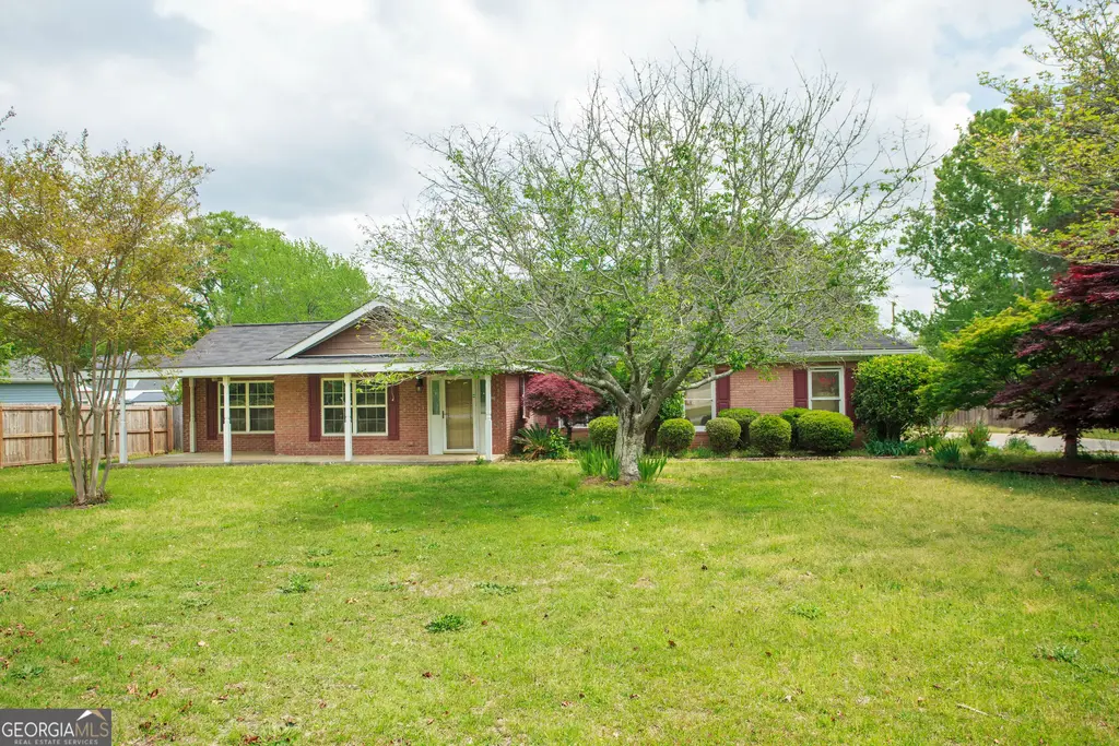 201 Willowgate Drive, Bonaire
