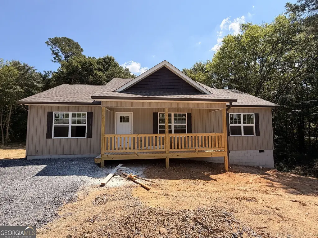 116 School Street, Chatsworth