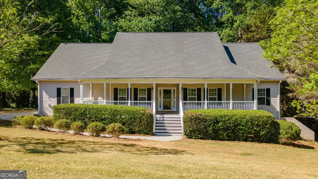 149 Walnut Ridge Drive, Hoschton