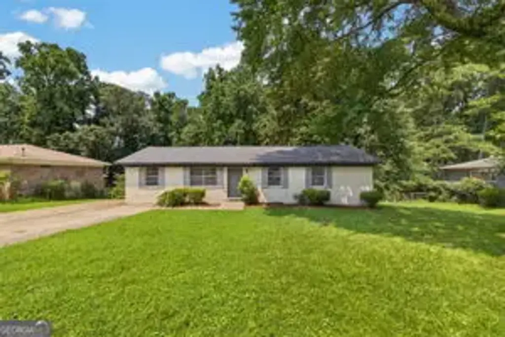 899 E Glochester Place, Norcross