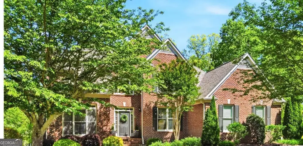404 Laurel Park, Woodstock