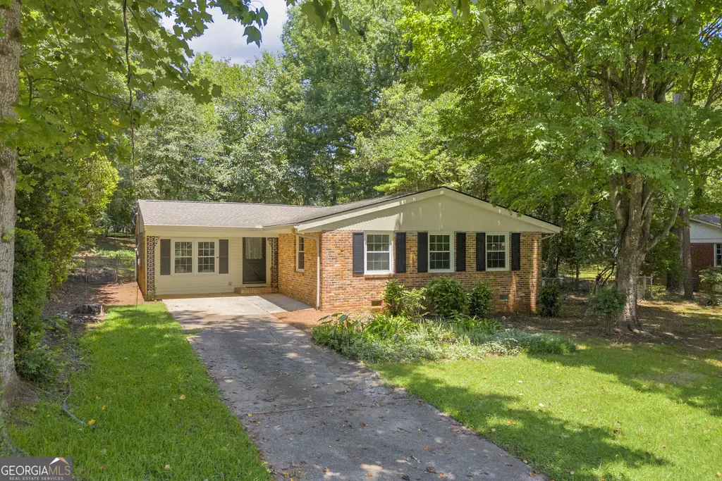 295 Vista Drive, Athens
