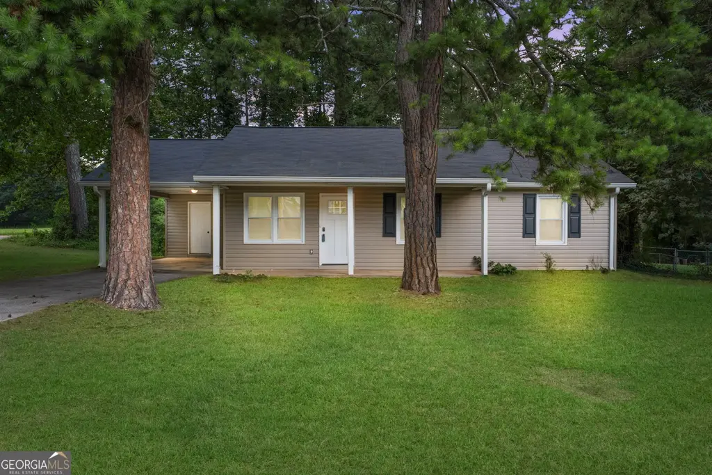 10 Lajuana Drive, Carrollton