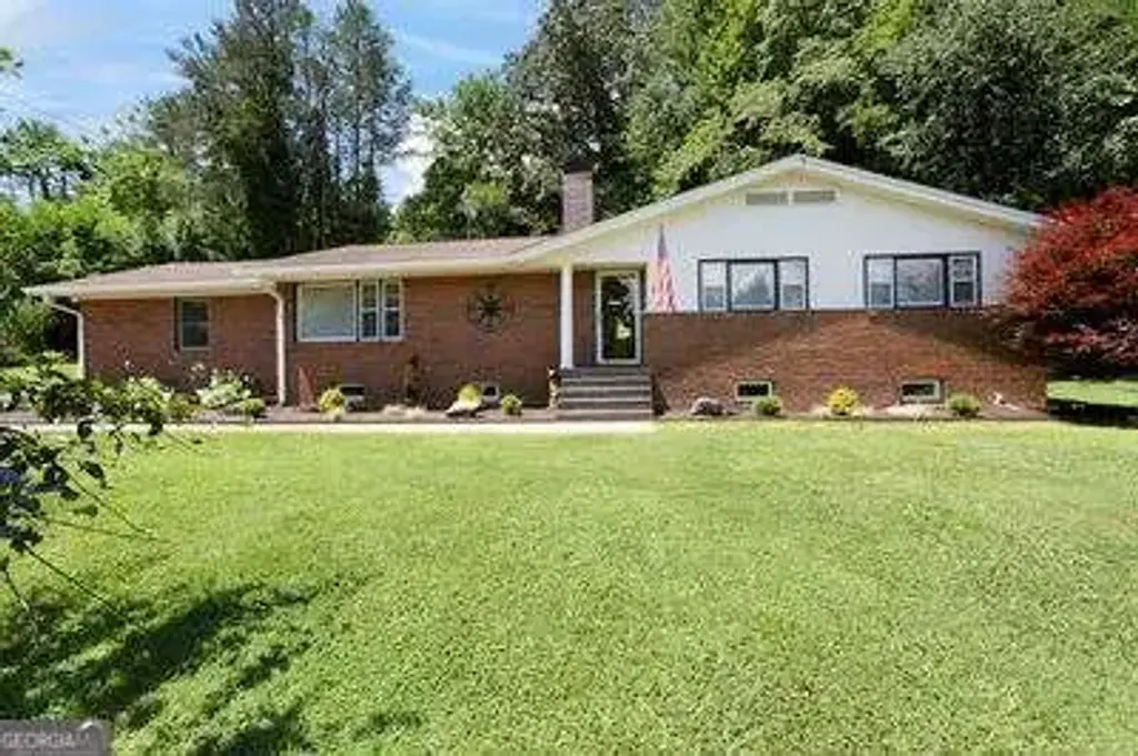 1654 Myers Chapel Road, Hayesville