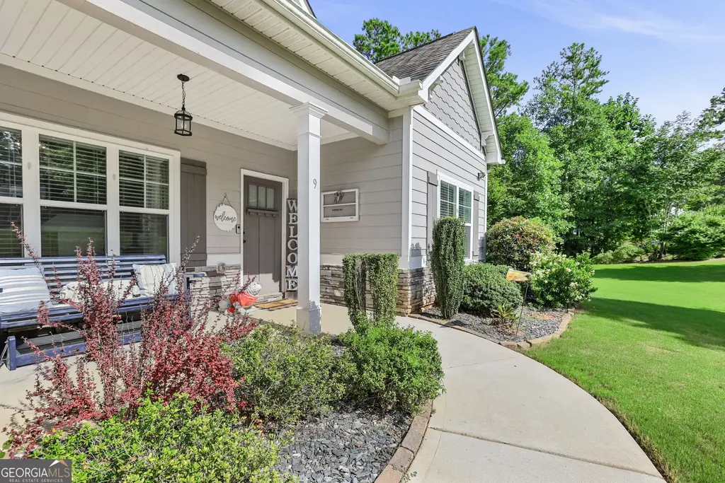 9 Couch Court, Senoia