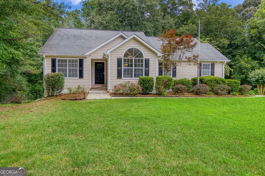 28 Pecan Lake Court, Sharpsburg