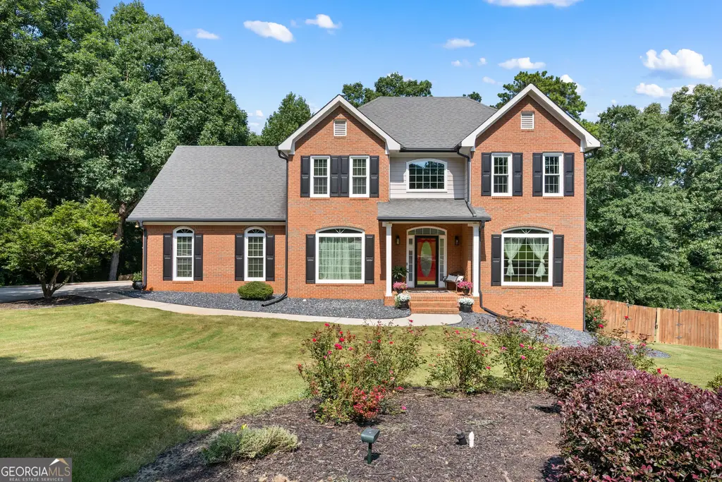 1620 Woodridge Bend, McDonough