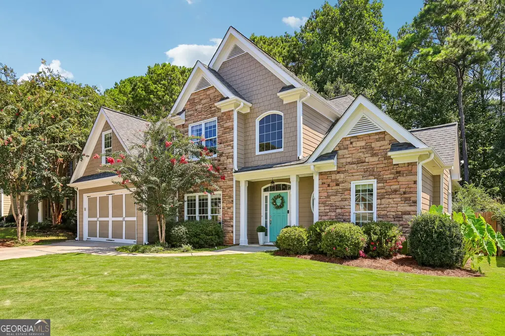 77 Greenview Drive, Newnan