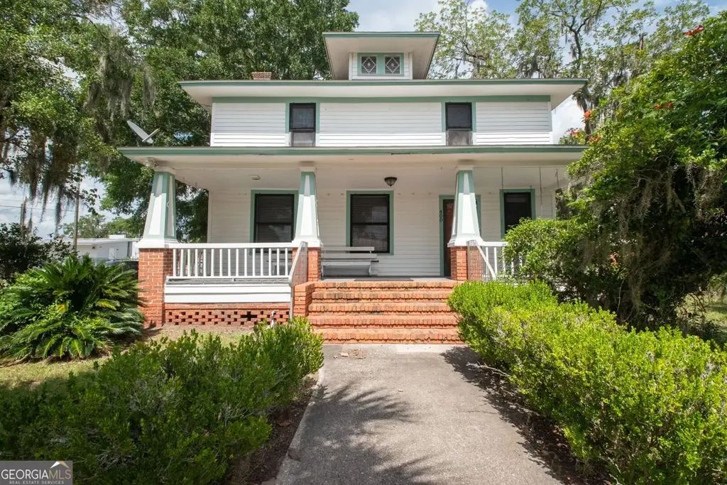 400 First Street, Folkston