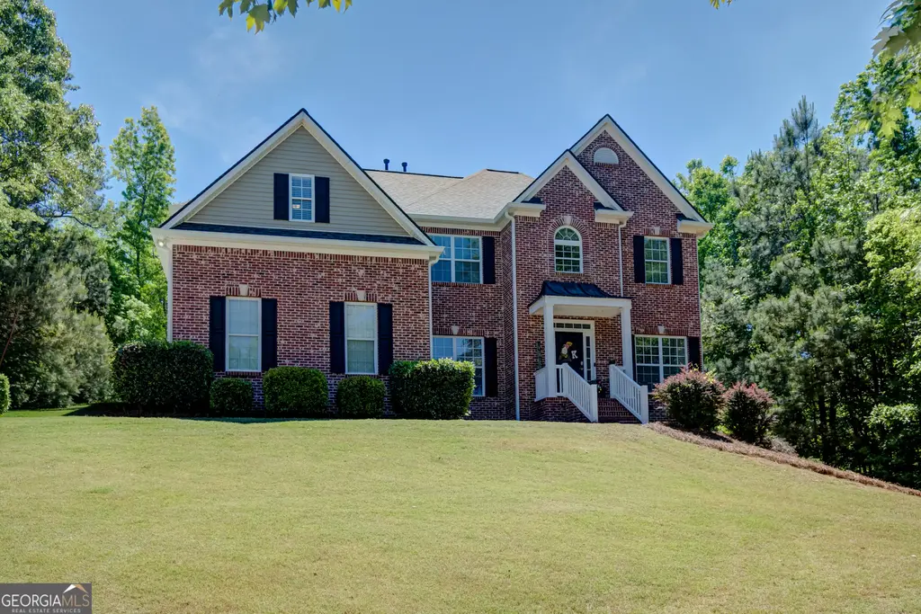 381 Rosebay Lane, Sharpsburg