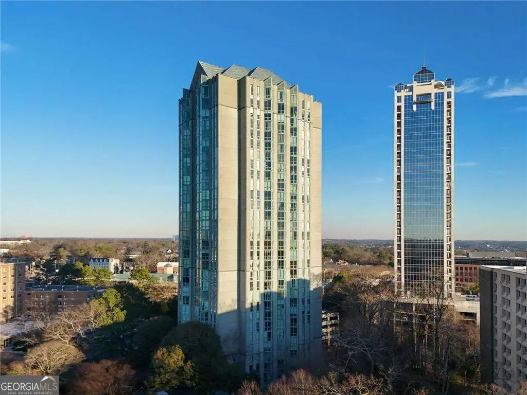2870 Pharr Court South Nw 2809, Atlanta