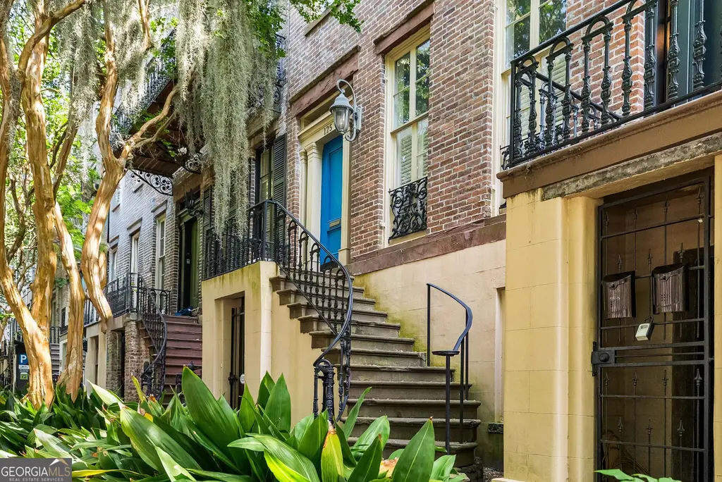 125 W Gordon Street, Savannah