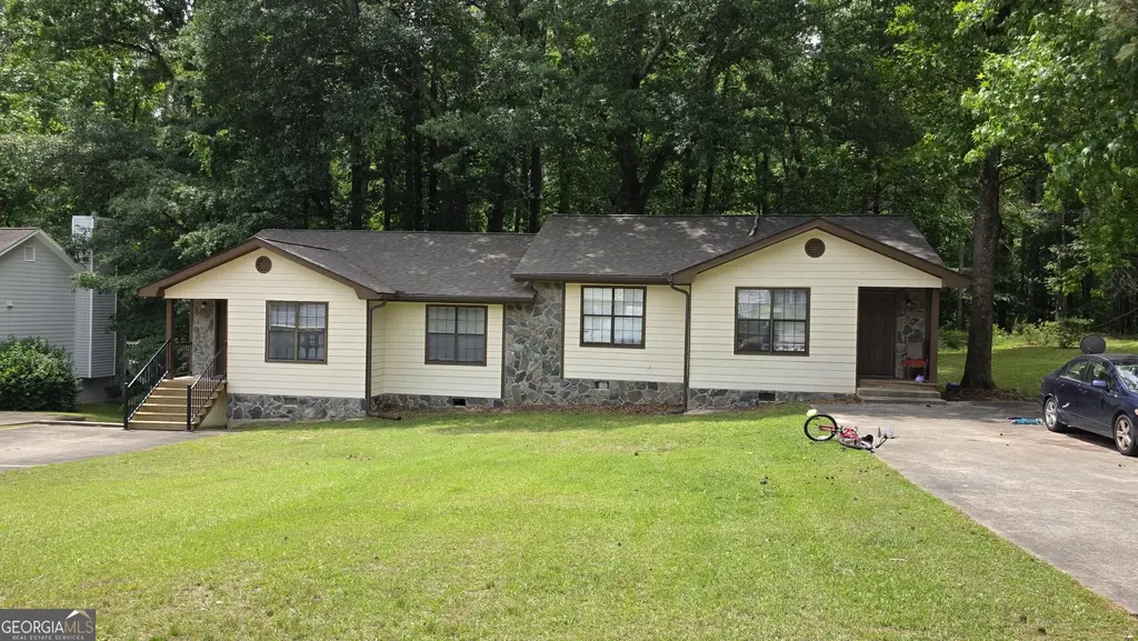 215 Handley Court, Tyrone