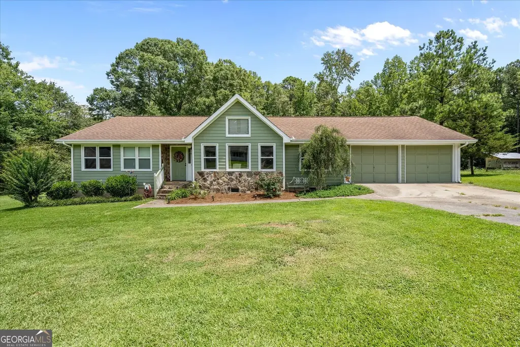 135 Russell Lane, Carrollton