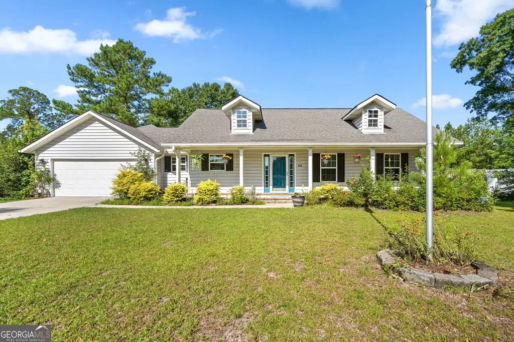 333 Labrador Lane, Guyton