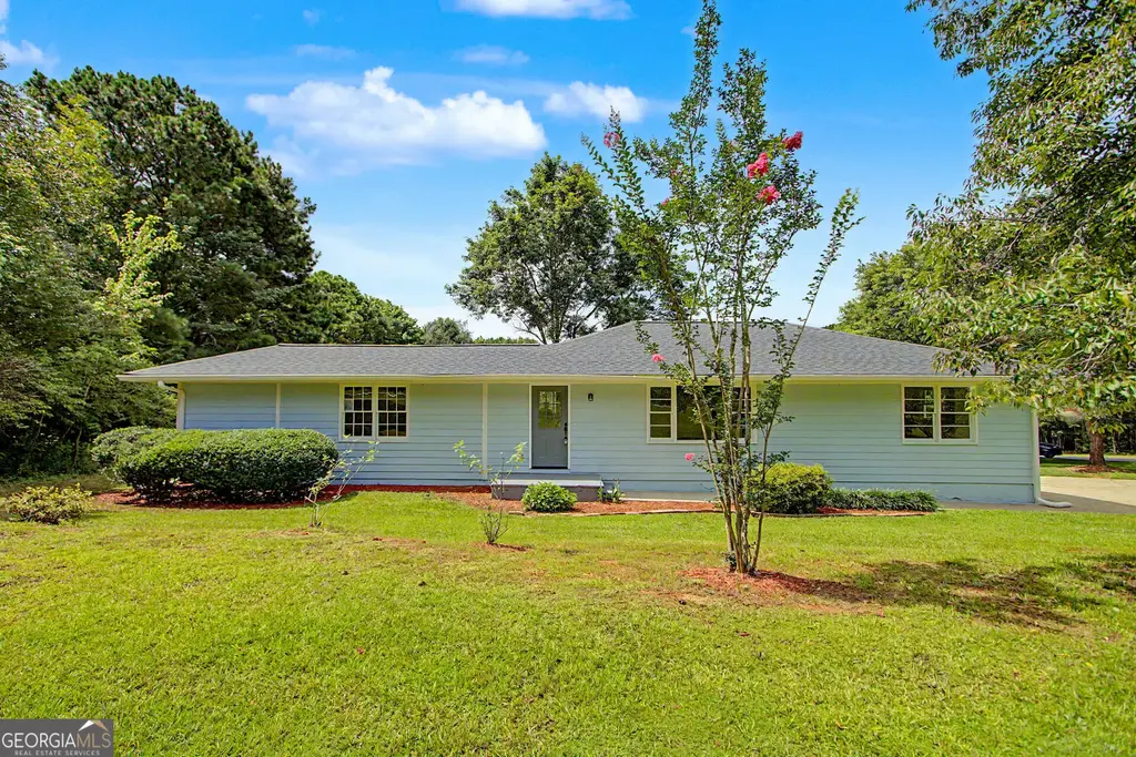 21 Nebo Drive, Hiram