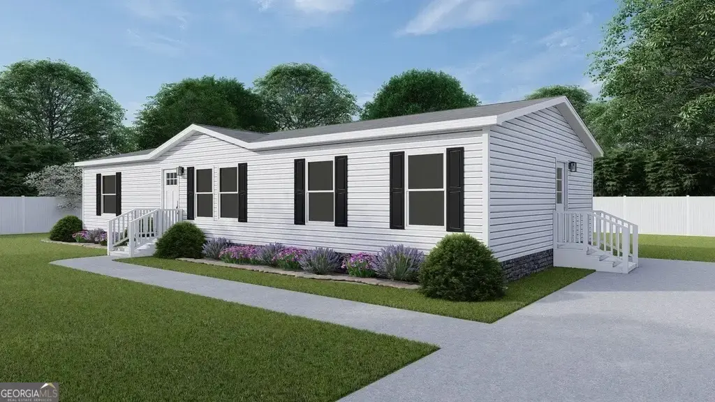 352 Lake Harbor Trail, Martin