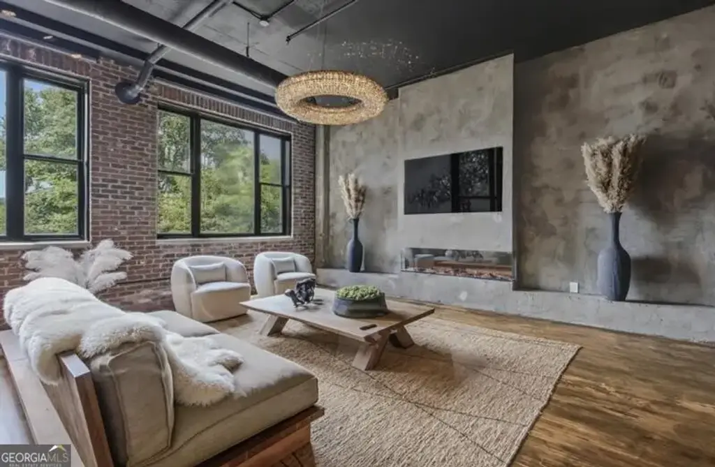 3235 Roswell Road 502, Atlanta