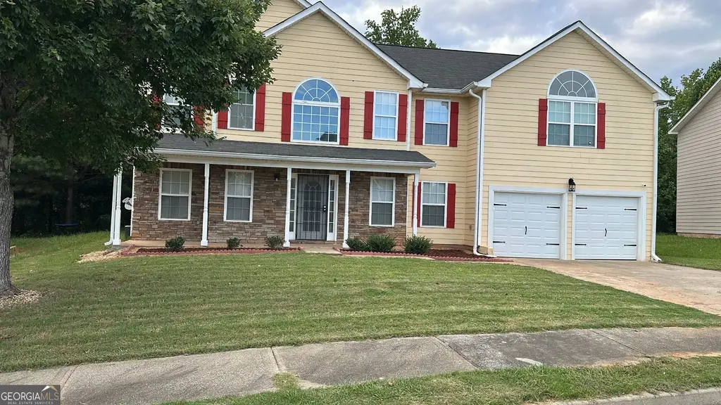 7155 Jumpers Trail, Fairburn