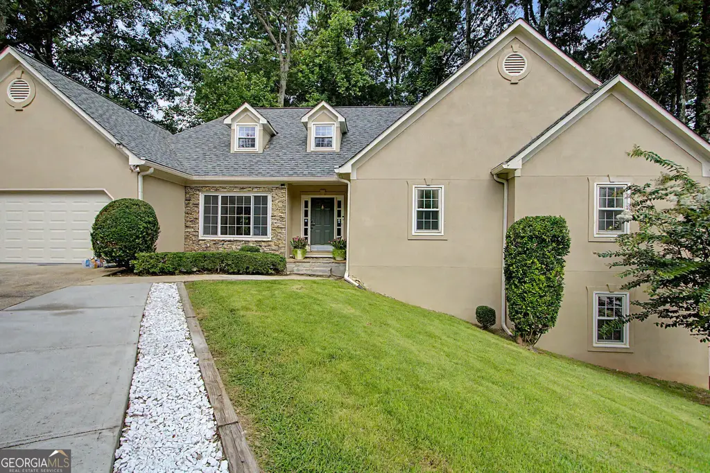 311 Clubhouse Court Nw, Kennesaw