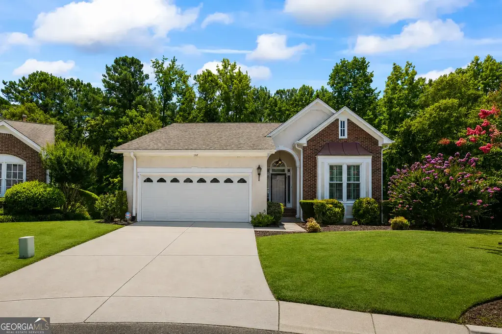 132 Sea Island Drive, Peachtree City
