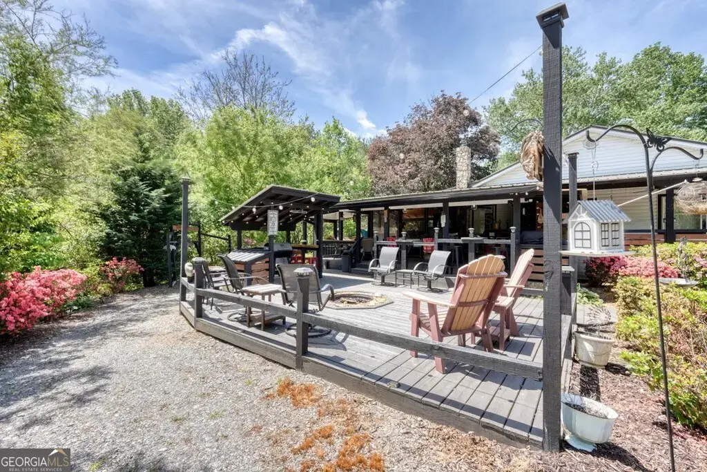 710 Town Mountain Road, Hayesville