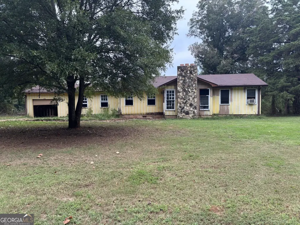 1182 Cleveland Mill Road, Hartwell